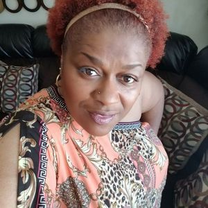 Meet your Posher, Gale